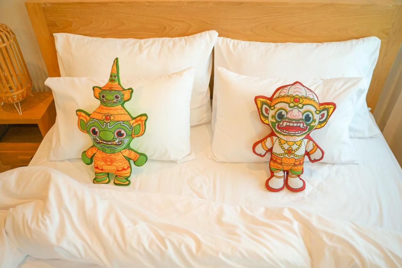Yakthai Poshtel Bangkok Bagian luar foto
