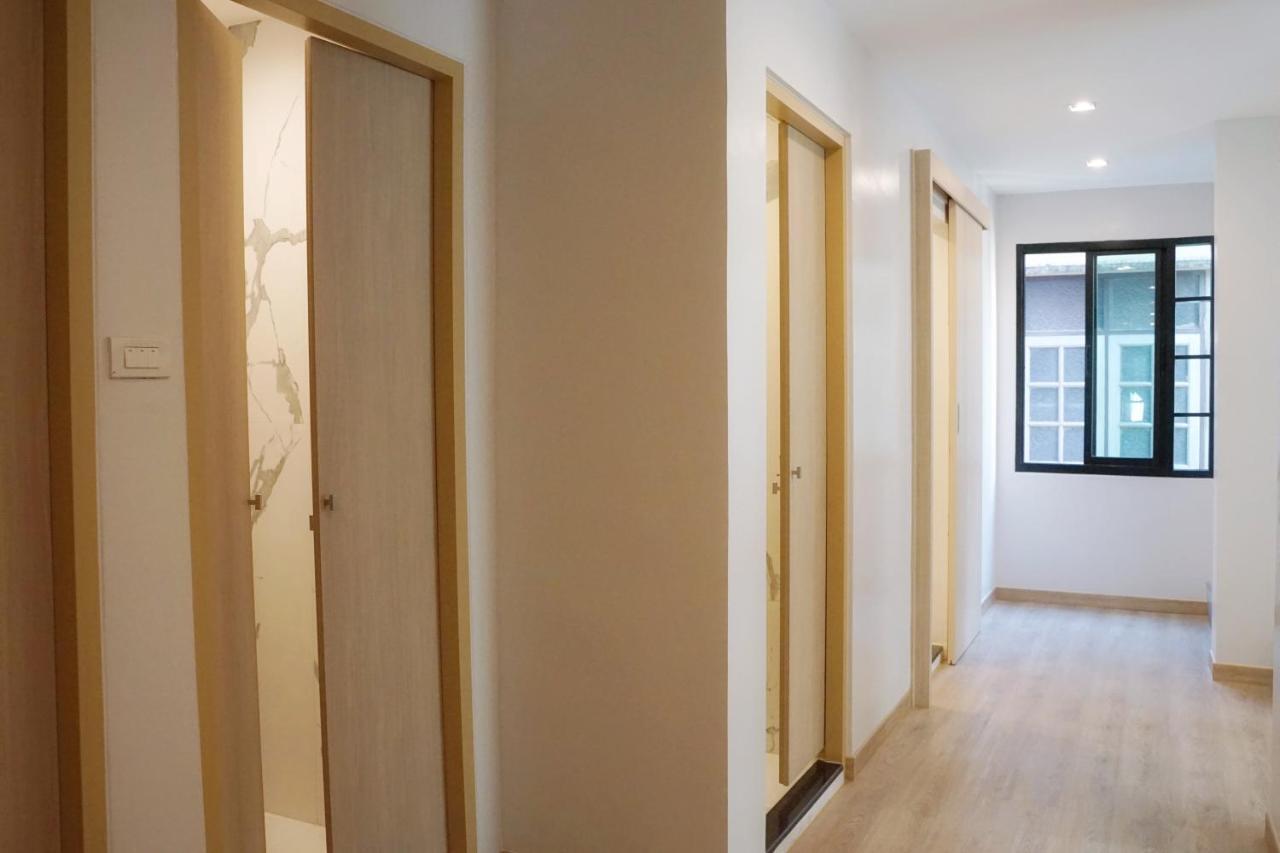 Yakthai Poshtel Bangkok Bagian luar foto